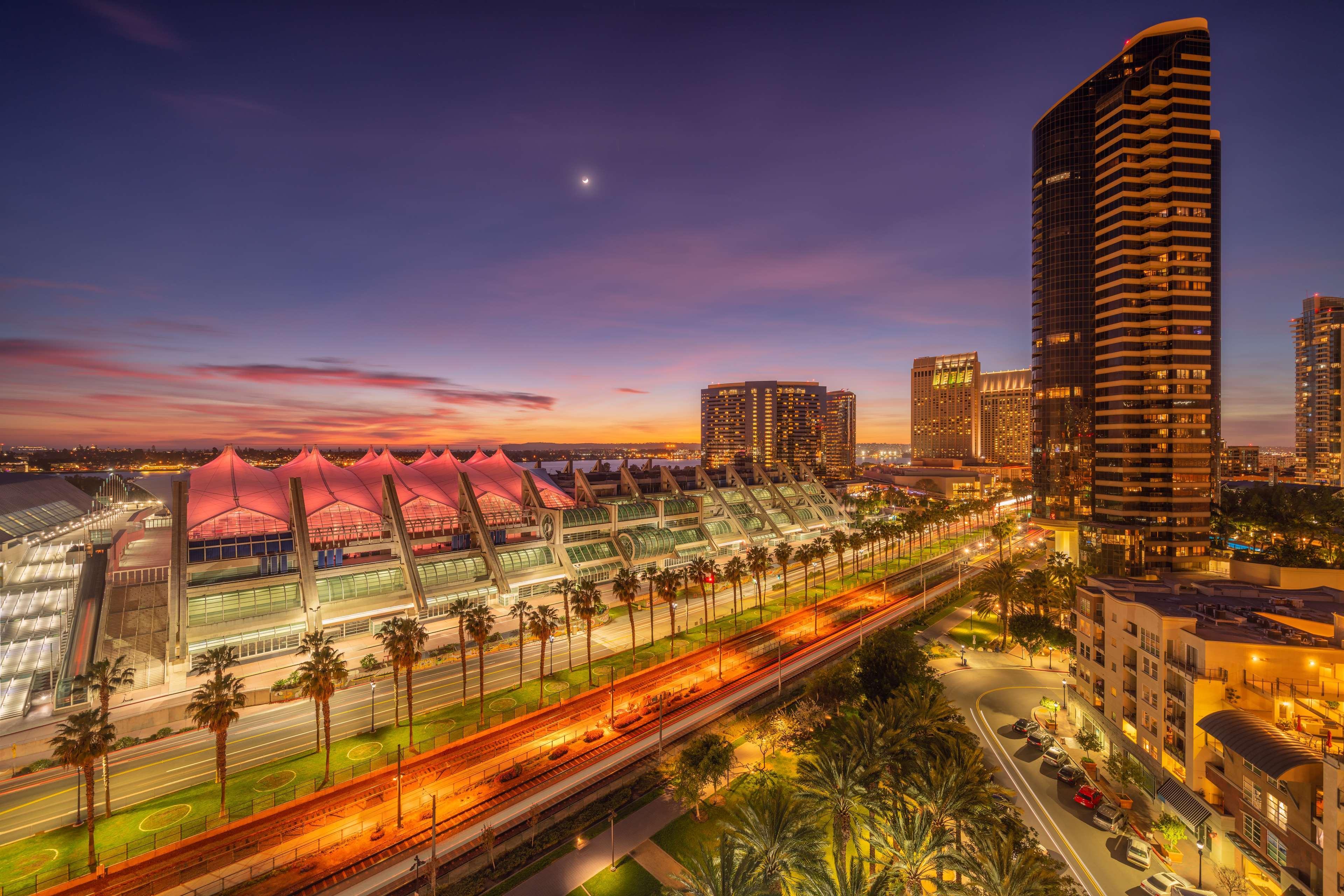 Hilton Gaslamp Quarter