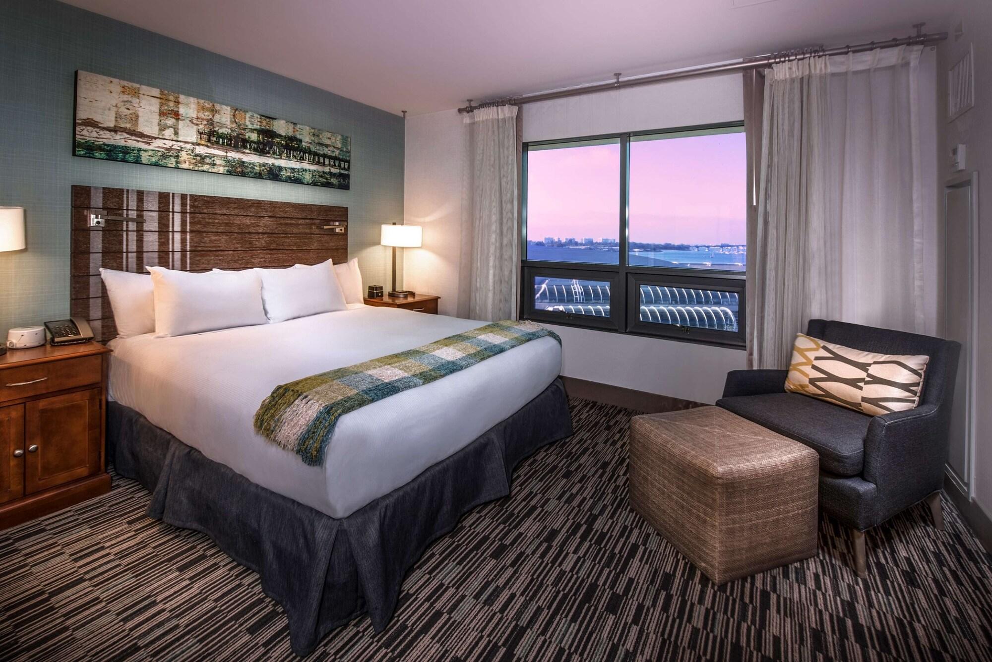 Hilton Gaslamp Quarter 4* San Diego
