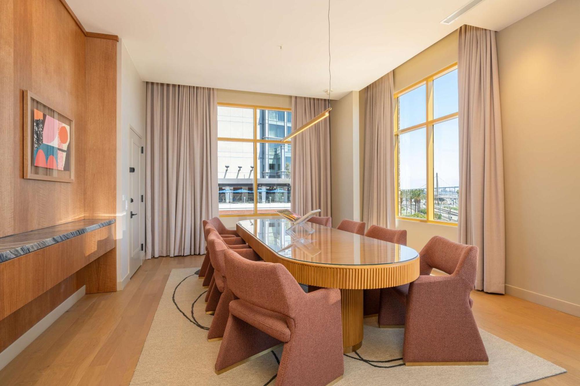 Hilton Gaslamp Quarter 4* San Diego